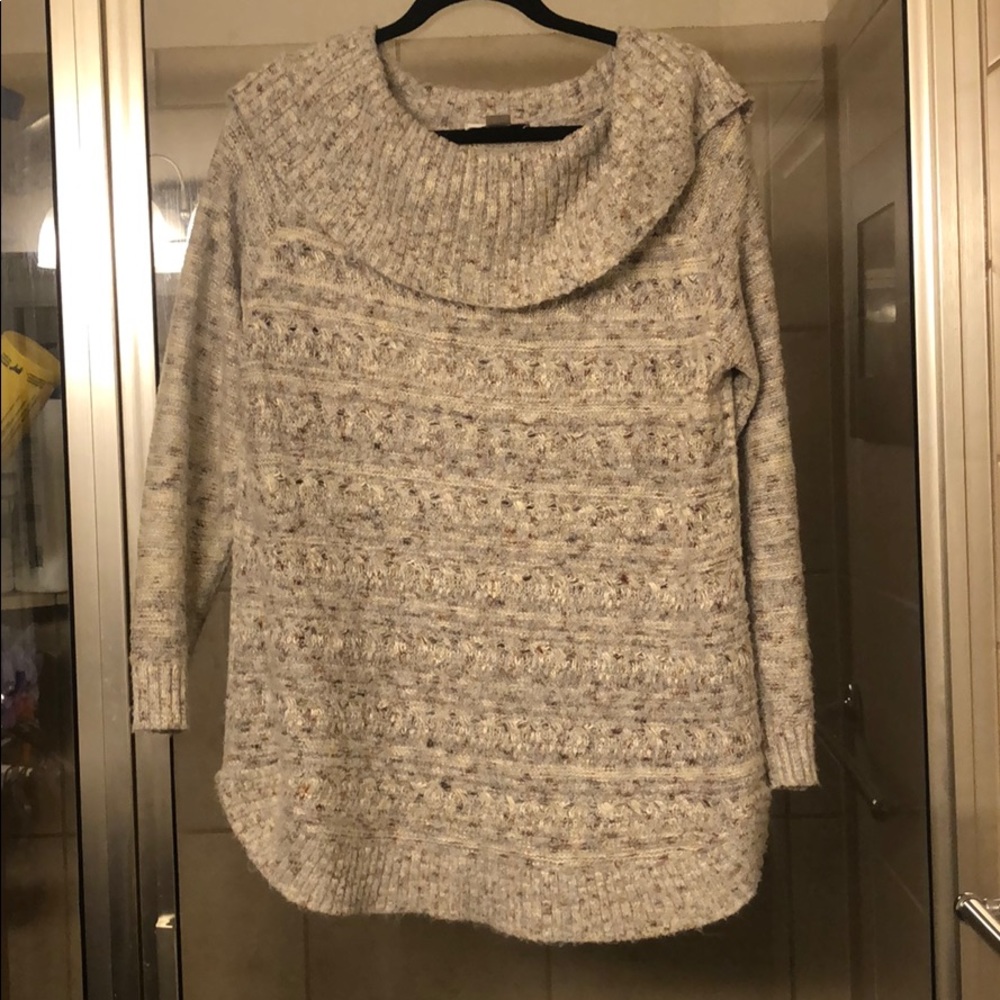 Christopher and Banks size L knitted sweater
